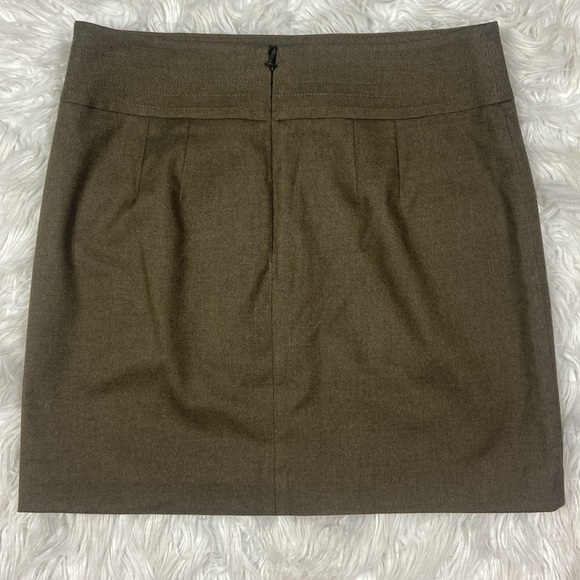 Loft Olive Green Zippered Mini Skirt with Pockets - Picture 2 of 5